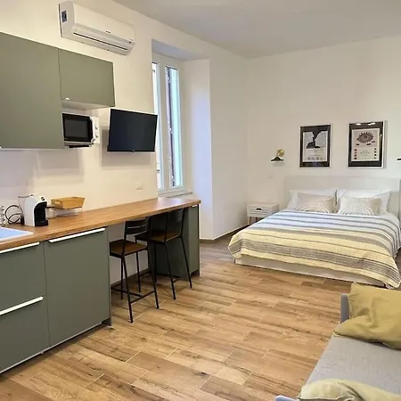 Bond Shell - Cozy Flat Near Rome Apartment Ariccia Exterior photo