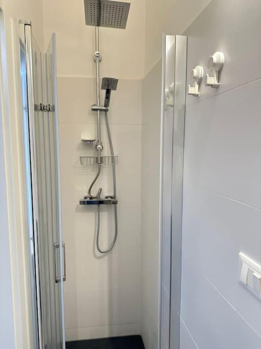 Bond Shell - Cozy Flat Near Rome Apartment Ariccia